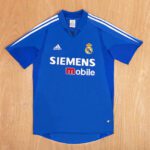 REAL MADRID TERCERA EQUIPACIÓN RETRO 2004/05
