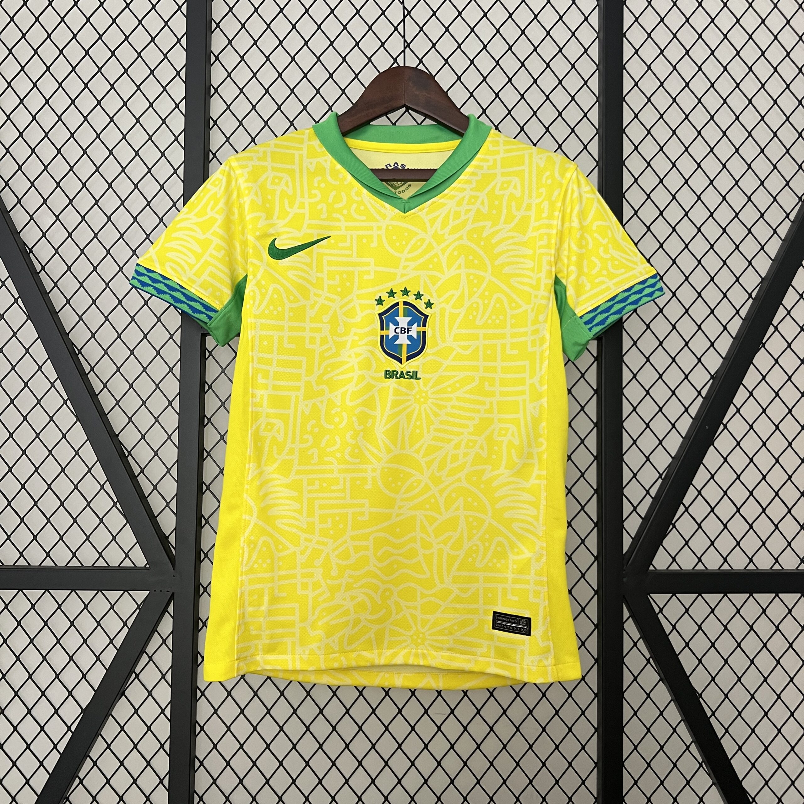 07d1c764 BRASIL TITULAR 2024/25 WOMAN VERSION - Imagen 1