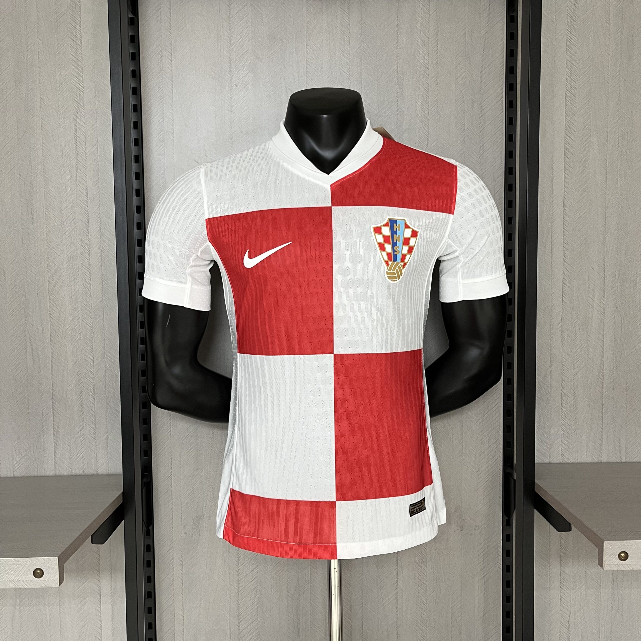 1a9732b5 CROACIA TITULAR 2024/25 PLAYER VERSION - Imagen 1