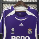 REAL MADRID TERCERA EQUIPACIÓN RETRO 2006/07 - Imagen 2