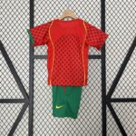 PORTUGAL TITULAR 2004 RETRO KIT NIÑO - Imagen 2