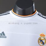 REAL MADRID TITULAR RETRO PLAYER 2013/14 - Imagen 4