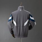REAL MADRID GREY CORTAVIENTO 2024/25 - Imagen 2