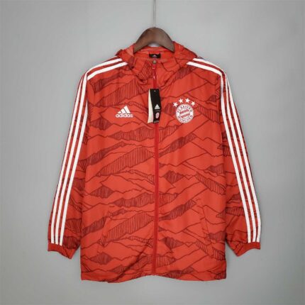 BAYERN CORTAVIENTO ROJO