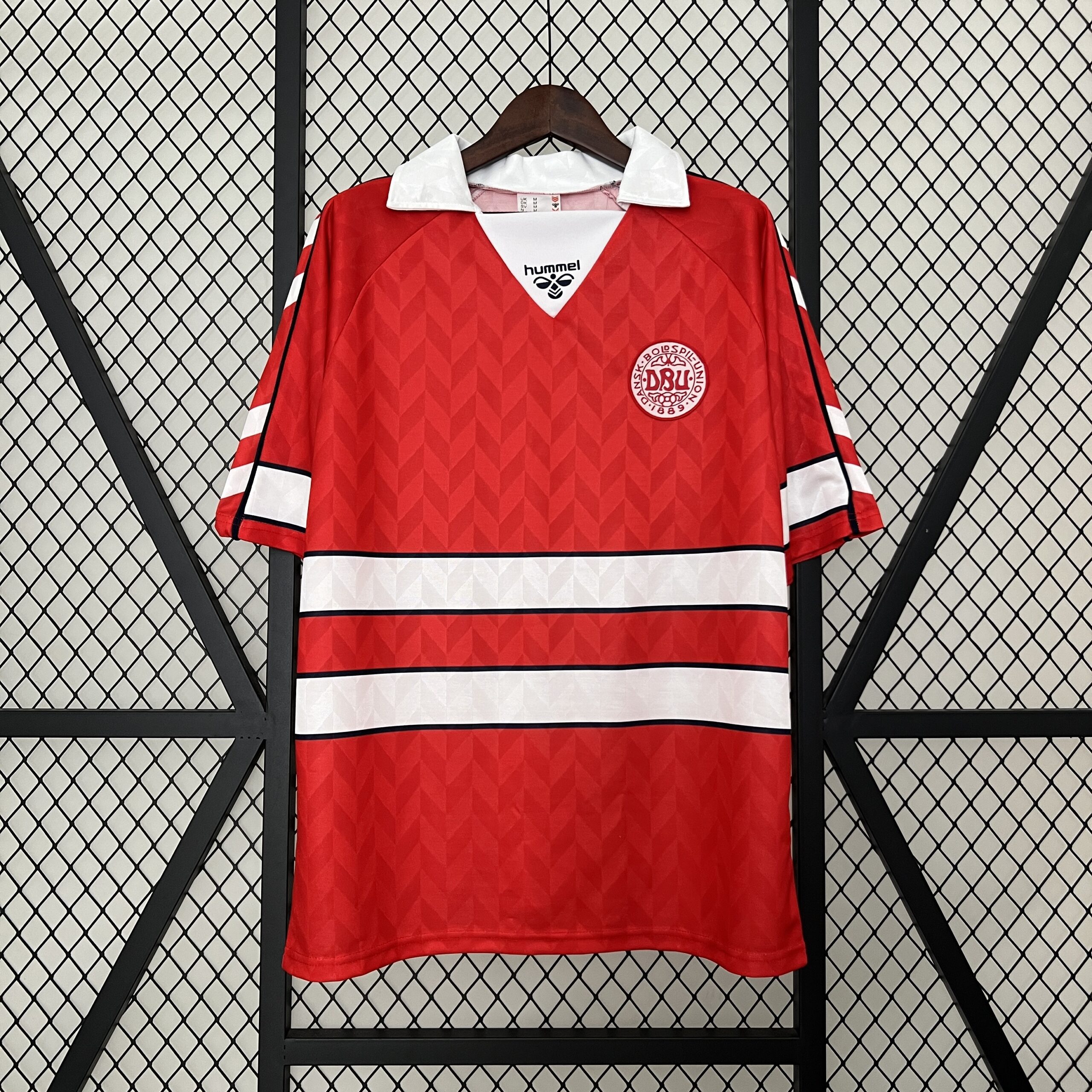 8fbe81e7 DINAMARCA TITULAR RETRO 1988 - Imagen 1