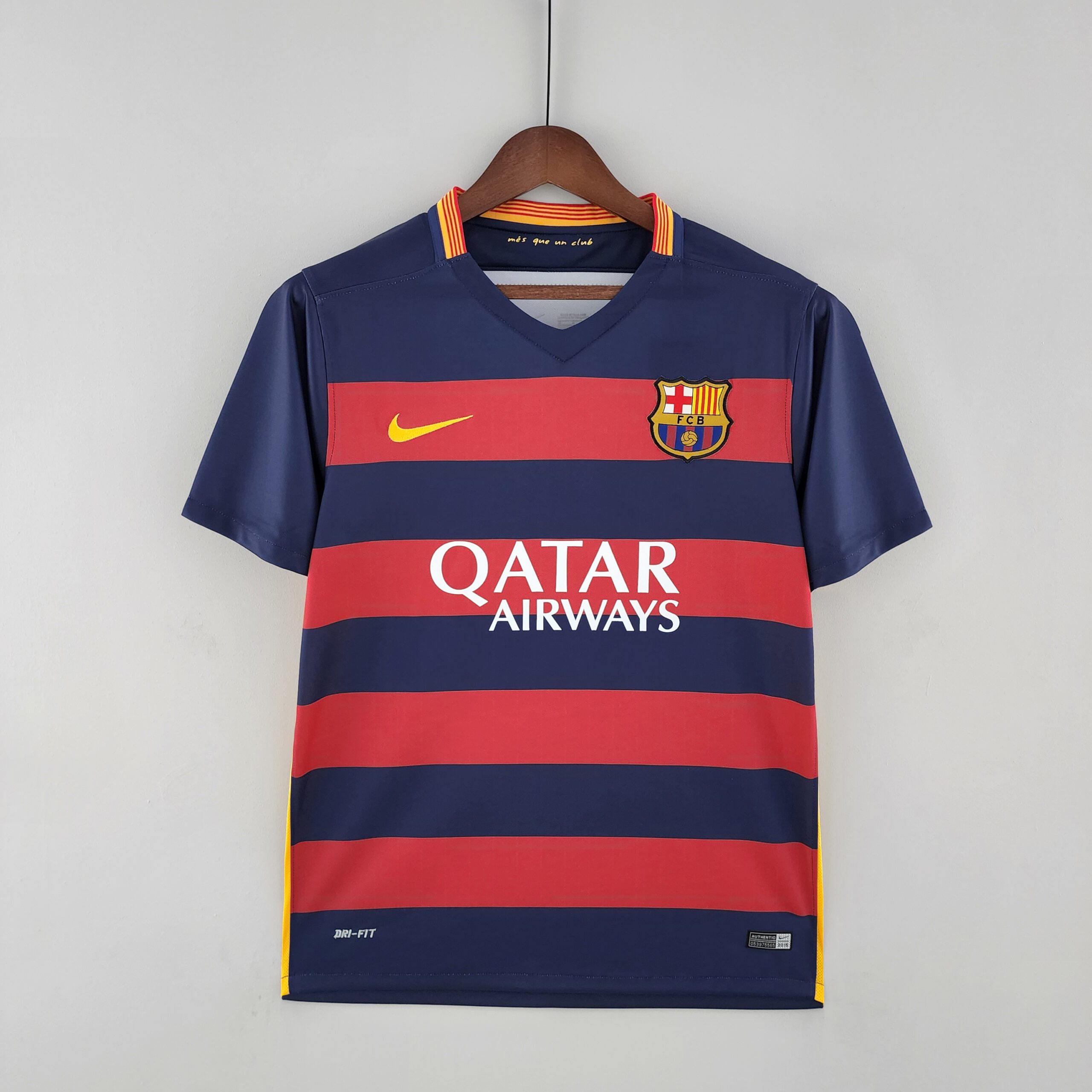 90214d76 BARCELONA TITULAR RETRO 2015/16 - Imagen 1