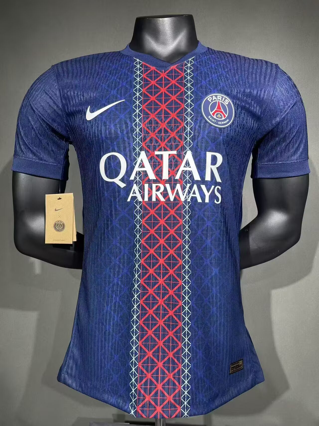 9cf5cb31 PSG TITULAR 2025/26 PLAYER VERSION - Imagen 1