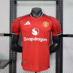 MANCHESTER UNITED TITULAR 2025/26 PLAYER VERSION