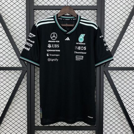 MERCEDES F1 2025