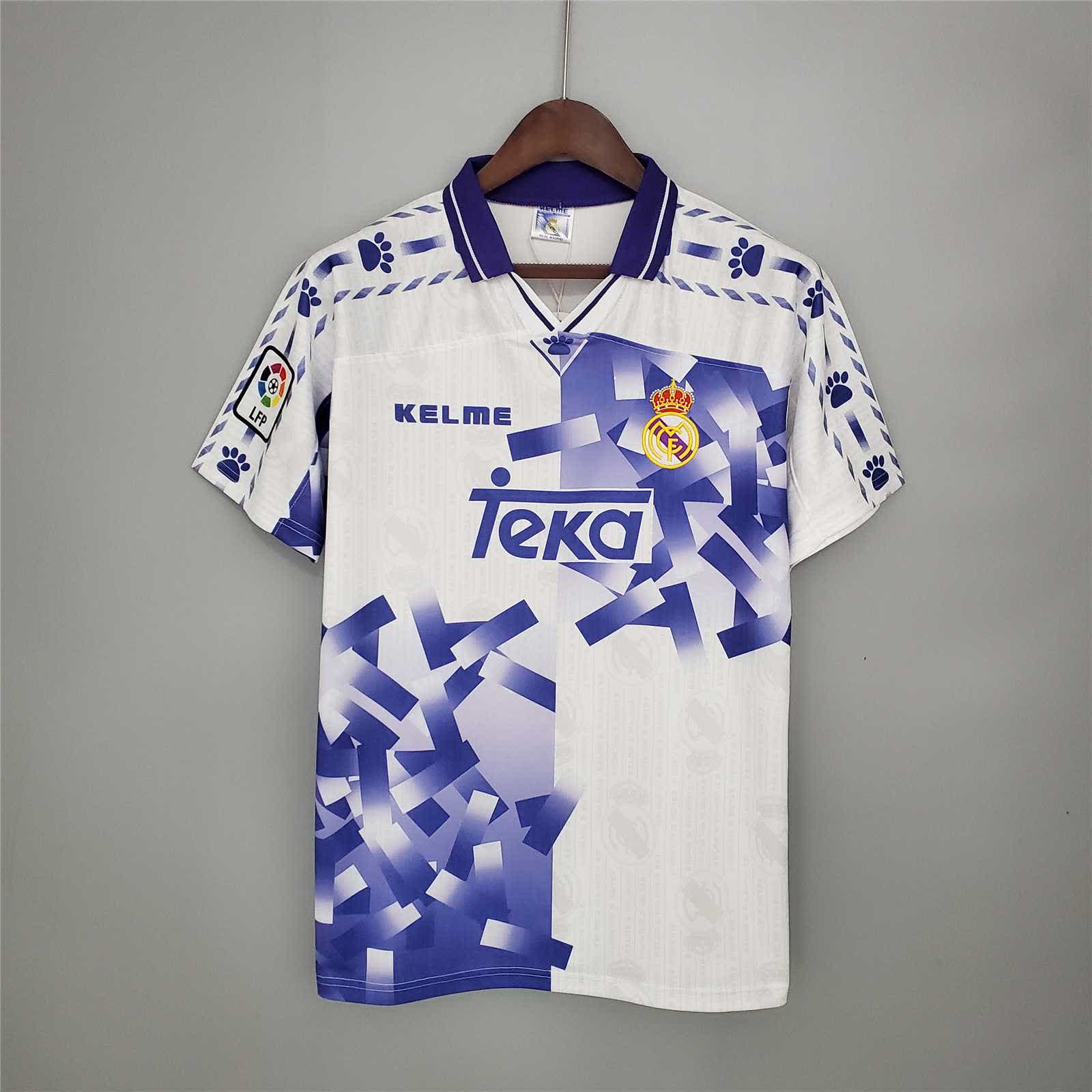 e1bd7b25 REAL MADRID TERCERA EQUIPACIÓN RETRO 1996/97 - Imagen 1