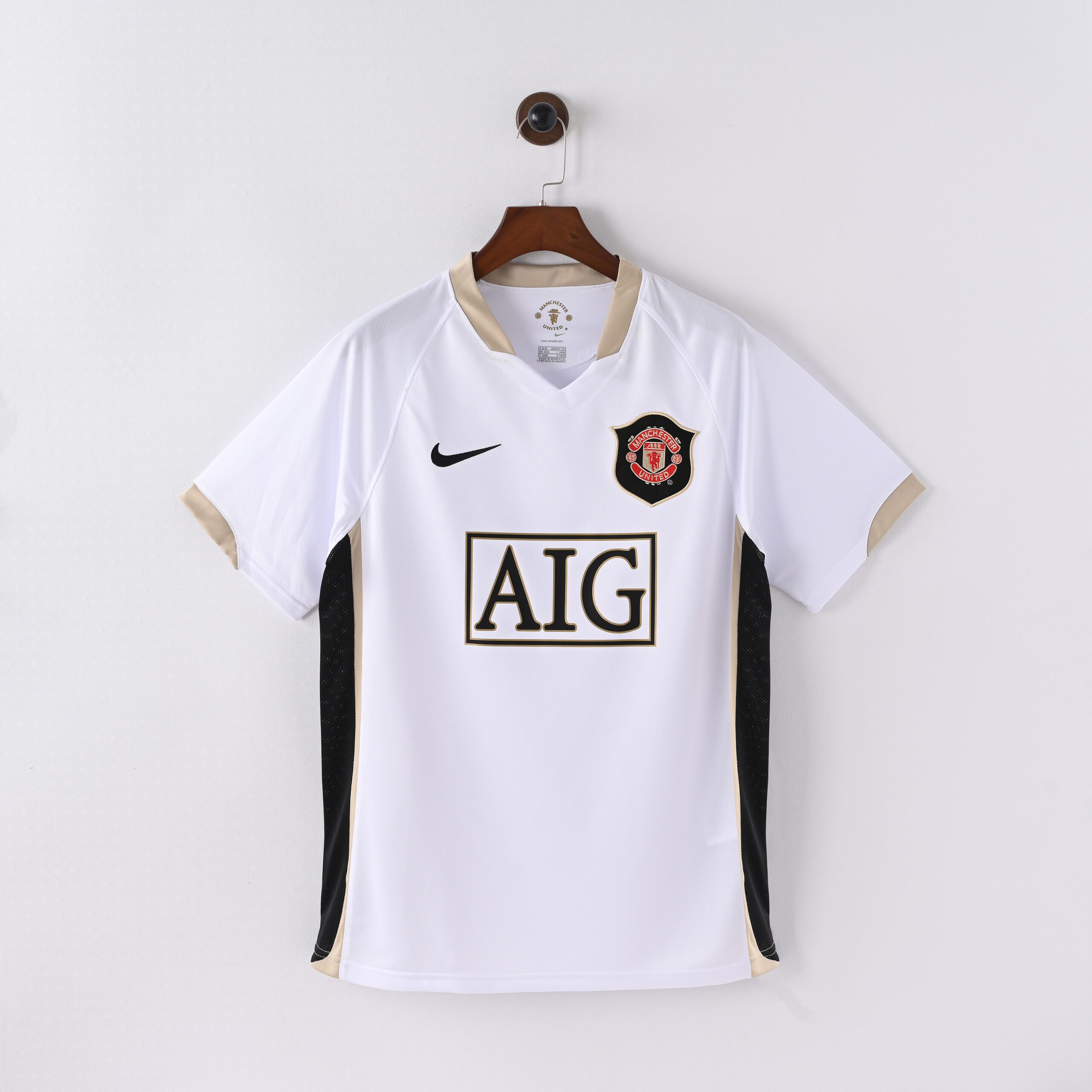 1b3e00fb MANCHESTER UNITED VISITANTE RETRO 2006/07 - Imagen 1