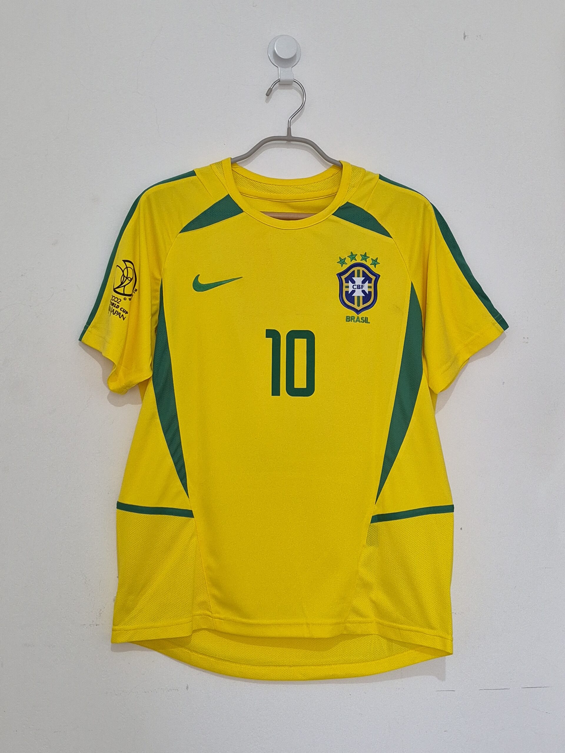 20261005_073254 BRASIL TITULAR RETRO MUNDIAL 2002 RIVALDO #10 TALLA XL AJUSTADO (ideal para un L) - Imagen 1