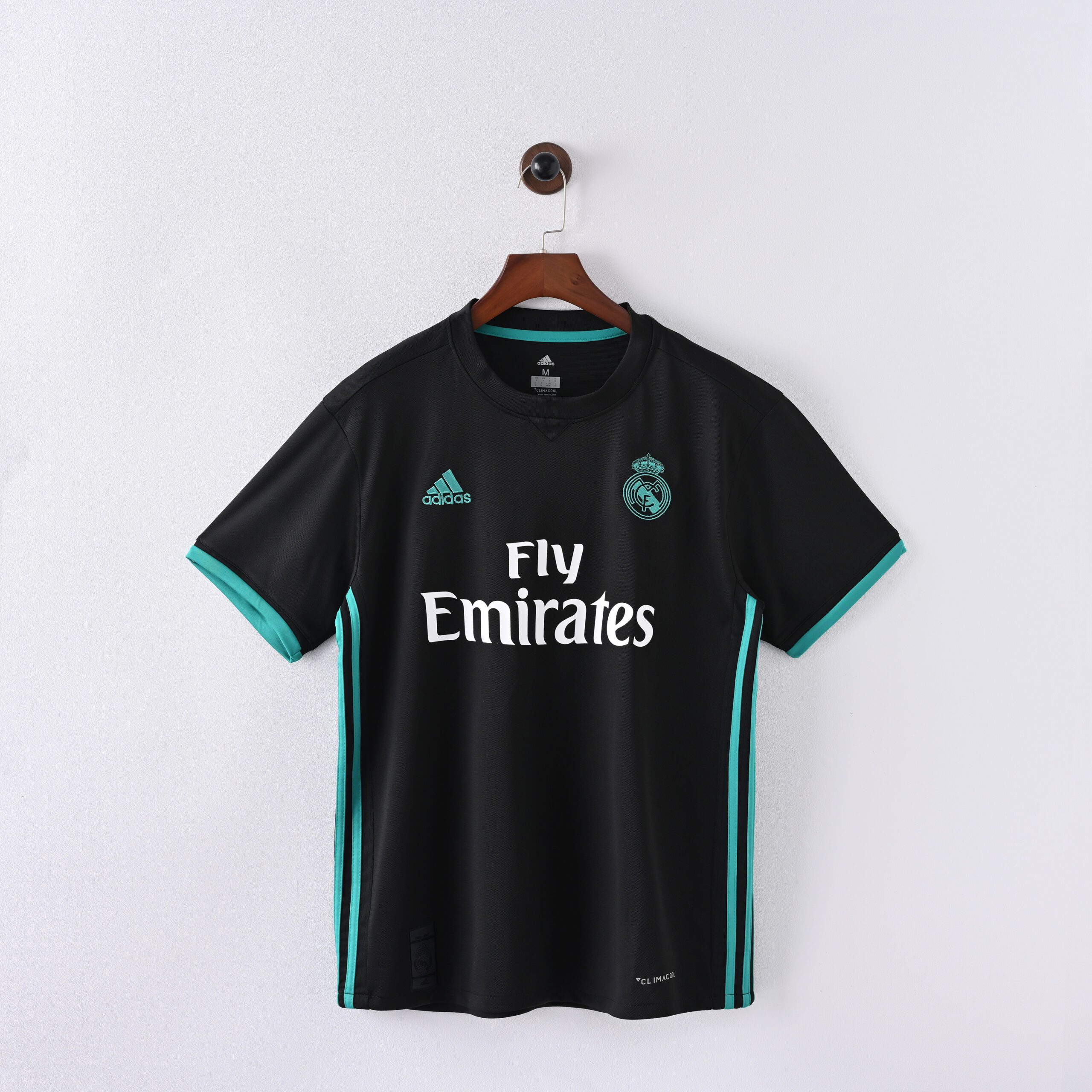 87561c40 REAL MADRID VISITANTE RETRO 2017/18 - Imagen 1