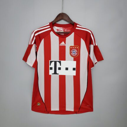 BAYERN TITULAR RETRO 2010/11