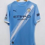 MANCHESTER CITY TITULAR 2025/26 PLAYER VERSION - CHERKI #8 - TALLA M/L (XL ASIÁTICA)