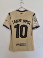 BARCELONA VISITANTE 2025/26 PLAYER VERSIÓN LAMINE YAMAL #10 TALLA L - Imagen 2