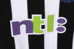 NEWCASTLE TITULAR RETRO 2000/01 - Imagen 3