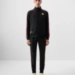 MANCHESTER JACKET SET TERRACE ICONS NEGRO/ROJO CASACA Y PANTALÓN