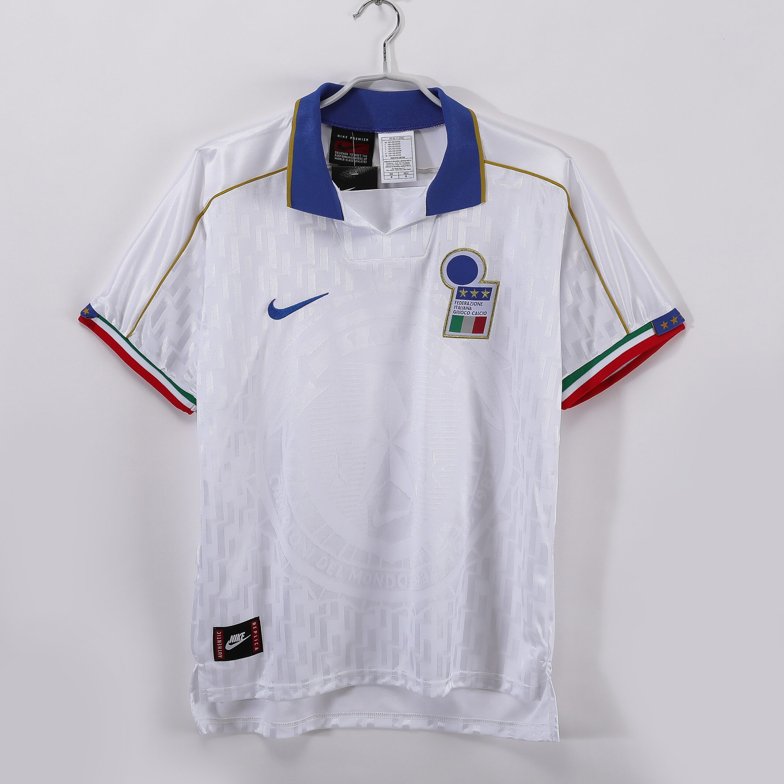 b2df3c95 ITALIA SUPLENTE RETRO 1995 - Imagen 1