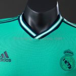 REAL MADRID TERCERA EQUIPACIÓN RETRO PLAYER 2019/20 - Imagen 3