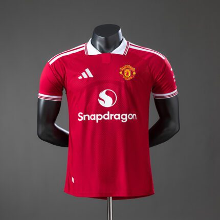 MANCHESTER TITULAR 2026/27 PLAYER VERSION