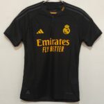 REAL MADRID TERCERA EQUIPACIÓN 2023/24 PLAYER VERSION ETIQUETA L (AJUSTE S)
