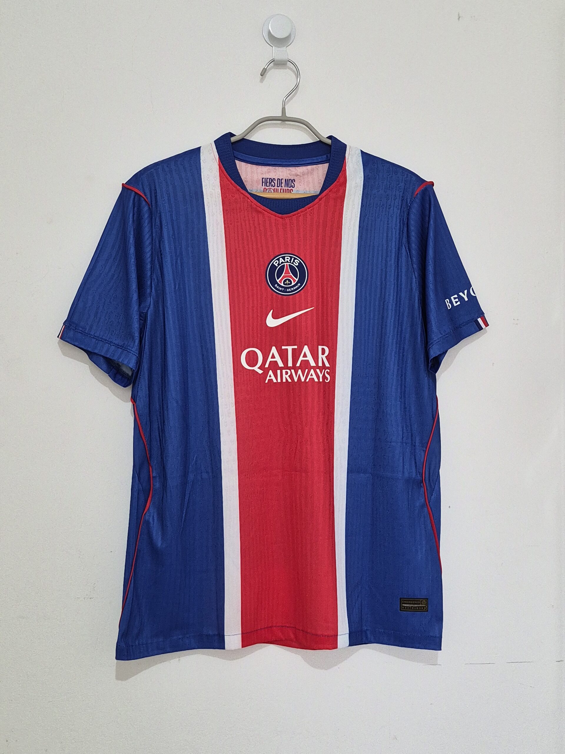 20261005_070606 PSG TITULAR 2026/27 PLAYER VERSION - KVARATSKHELIA #7 - TALLA XL (AJUSTE L) - Imagen 1