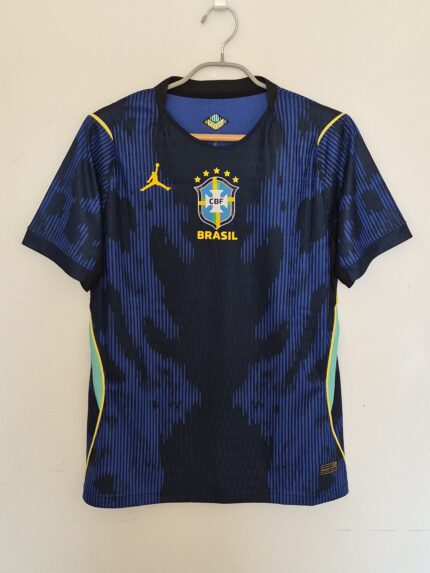 BRASIL SUPLENTE JORDAN 2026 PLAYER VERSION - ETIQUETA L (CALCE REAL M)