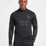 REAL MADRID CONJUNTO DEPORTIVO TOTAL BLACK EDITION - TALLA M