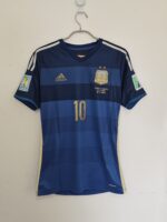 ARGENTINA SUPLENTE PLAYER VERSION RETRO 2014 - MESSI #10 - TALLA L (CALCE REAL M)