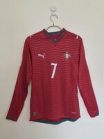 PORTUGAL TITULAR MANGA LARGA PLAYER VERSION 2026 RONALDO #7 ETIQUETA L (CALCE REAL M)