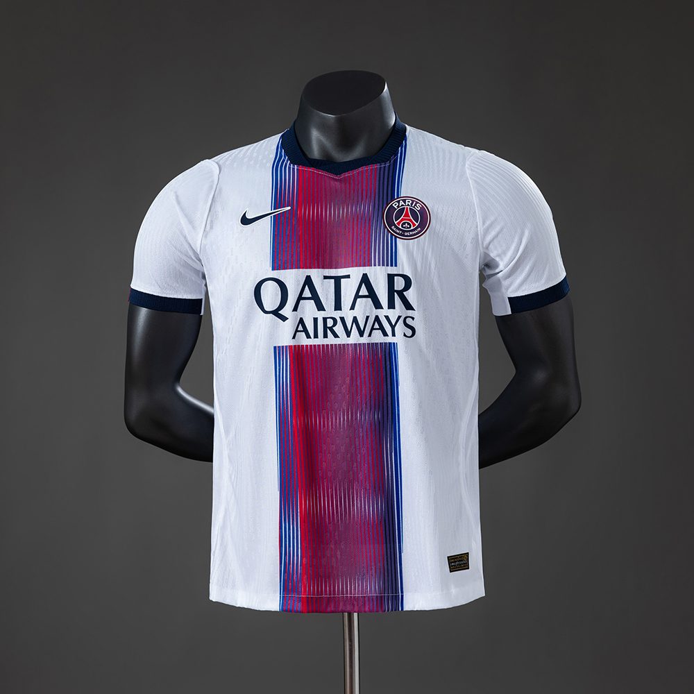 4fdb0573 (1) PSG SUPLENTE PLAYER VERSION 2026/27 - Imagen 1
