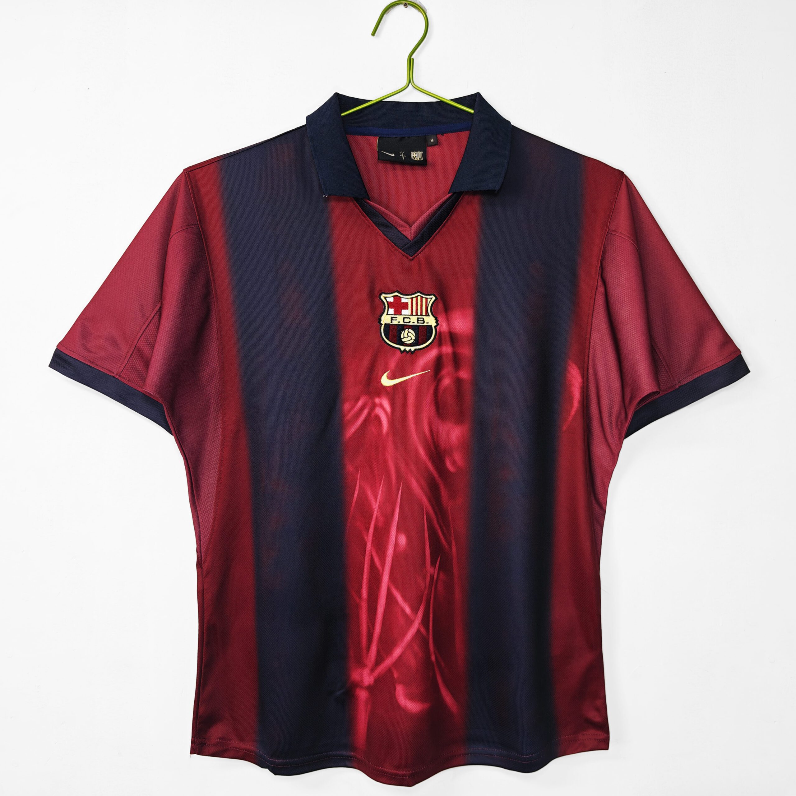 76593082 BARCELONA X TRAVIS SCOTT EDICIÓN ESPECIAL - Imagen 1