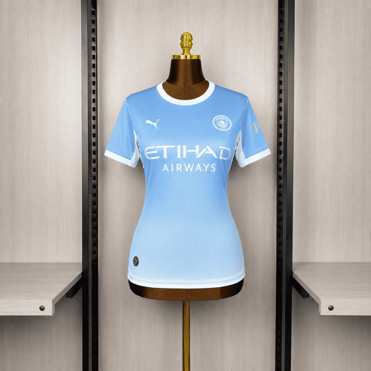 7f7ce095 MANCHESTER CITY TITULAR WOMAN VERSION 2026/27 - Imagen 1