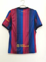 BARCELONA TITULAR PLAYER VERSION 2026/27 ETIQUETA L (CALCE REAL M) - Imagen 2