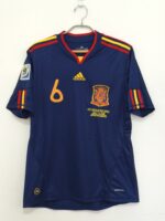 ESPAÑA SUPLENTE RETRO FINAL MUNDIAL 2010 - A. INIESTA #6 - ETIQUETA L (CALCE REAL M)