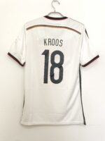 ALEMANIA TITULAR PLAYER VERSION FINAL MUNDIAL 2014 - ETIQUETA XL (CALCE REAL M/L) - Imagen 2