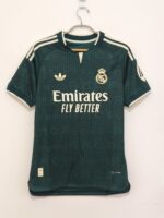 REAL MADRID SUPLENTE PLAYER VERSION 2026/27 - ETIQUETAS L y XL (CALCES REALES M y L)