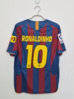 BARCELONA TITULAR RETRO 2005/06 RONALDINHO #10 - TALLA L - Imagen 2