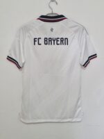 BAYERN VISITANTE 2026/27 PLAYER VERSION - ETIQUETA L (CALCE REAL M) - Imagen 2